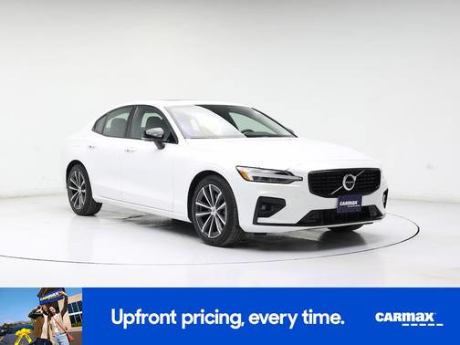 2022 Volvo S60 B5 Inscription
