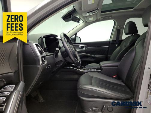 Gray 2023 Kia Sorento SX