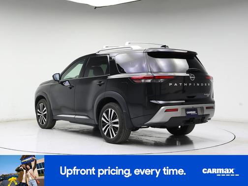 2023 Nissan Pathfinder Platinum