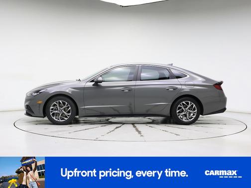 2022 Hyundai SONATA SEL