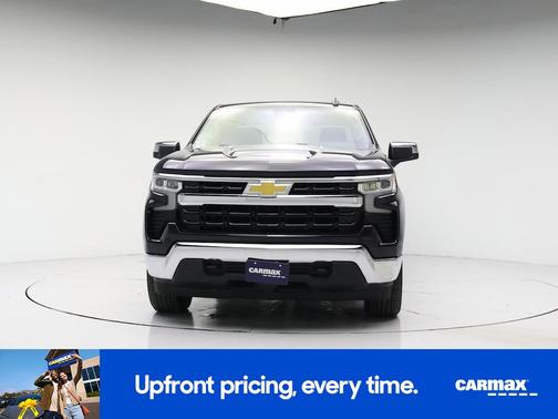 Gray 2022 Chevrolet Silverado 1500 LT
