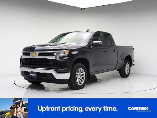 Gray 2022 Chevrolet Silverado 1500 LT