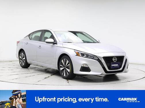 2022 Nissan Altima SV