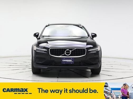 2020 Volvo V60 Cross Country T5
