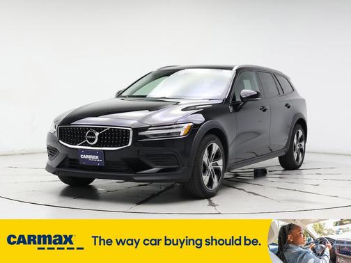2020 Volvo V60 Cross Country T5