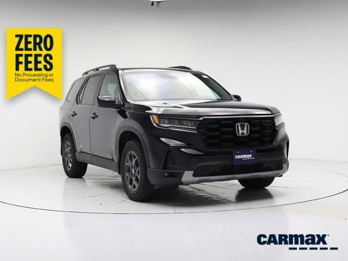 Black 2023 Honda Pilot Trailsport