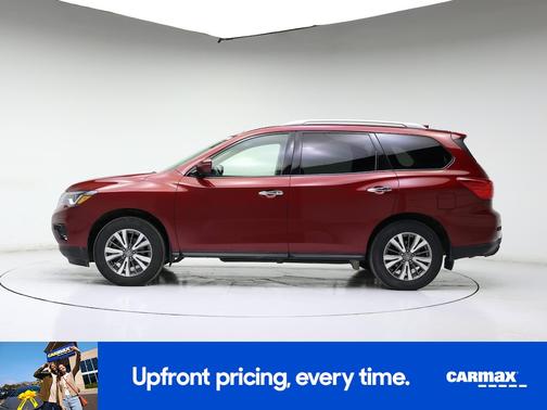 2019 Nissan Pathfinder SV