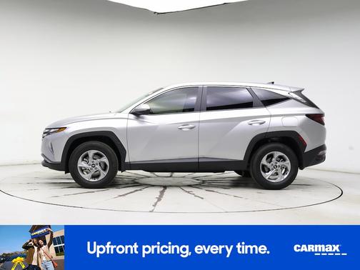 2022 Hyundai TUCSON SE