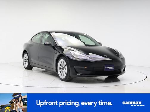 Black 2022 Tesla Model 3