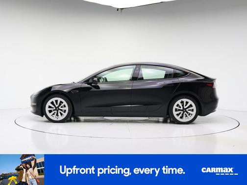 Black 2022 Tesla Model 3