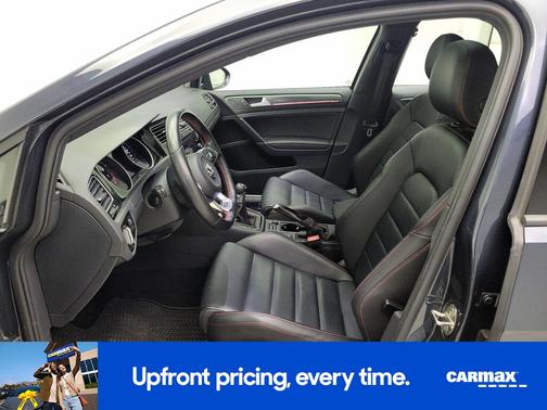 2019 Volkswagen Golf GTI SE