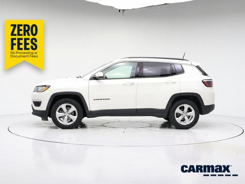 White 2018 Jeep Compass Latitude