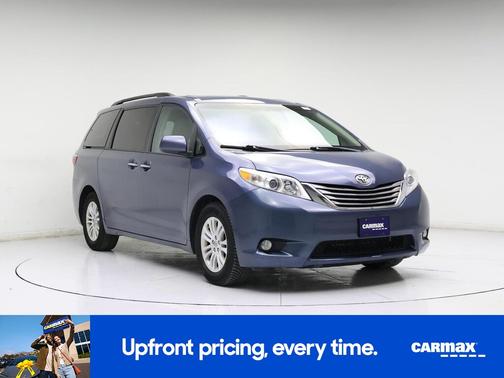 2015 Toyota Sienna XLE