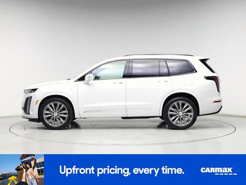 White 2020 Cadillac XT6 Sport