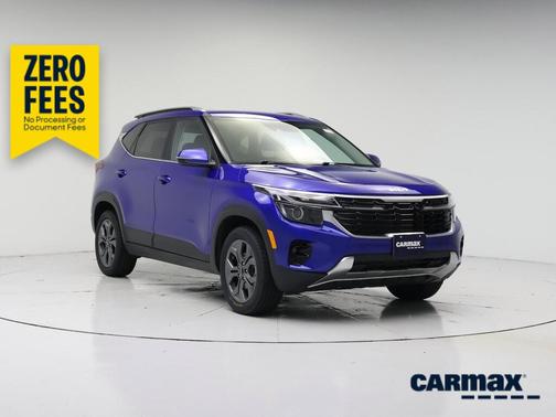 Blue 2024 Kia Seltos S