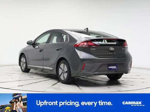 2021 Hyundai IONIQ Hybrid SE
