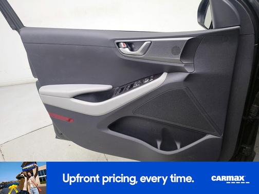 2021 Hyundai IONIQ Hybrid SE