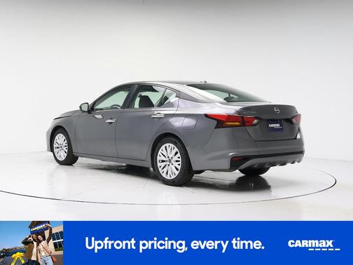 Gray 2024 Nissan Altima SV
