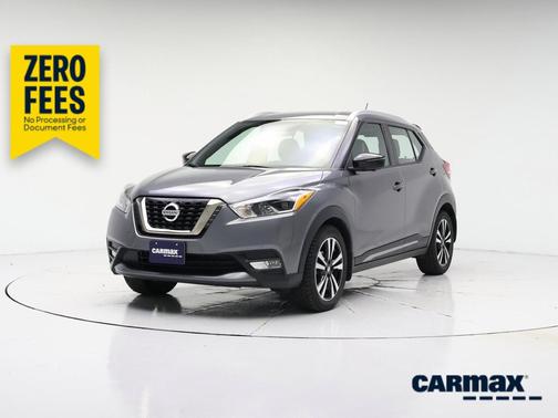 Gray 2019 Nissan Kicks SR
