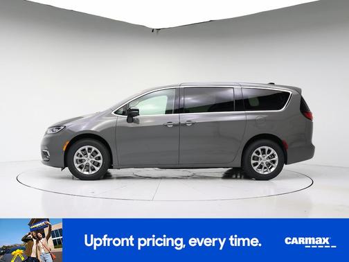 Gray 2024 Chrysler Pacifica Touring L