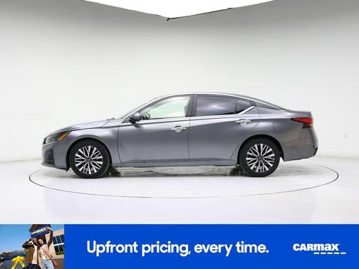 2023 Nissan Altima SV