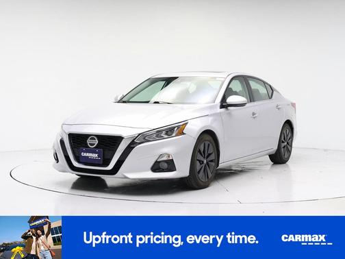 Silver 2019 Nissan Altima SL