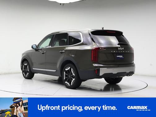 Green 2025 Kia Telluride S