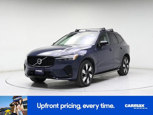 2024 Volvo XC60 Recharge Plug-In Hybrid T8 Plus Dark Theme