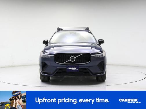 2024 Volvo XC60 Recharge Plug-In Hybrid T8 Plus Dark Theme