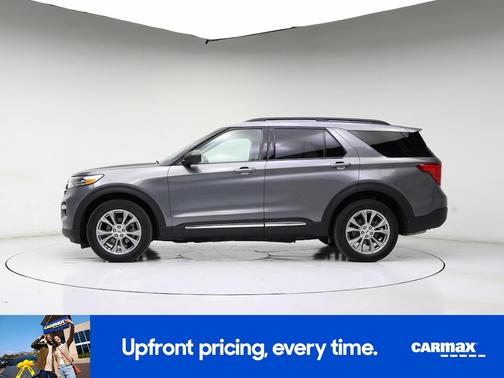 Gray 2024 Ford Explorer XLT