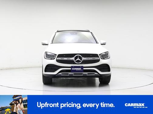 White 2022 Mercedes-Benz GLC 300
