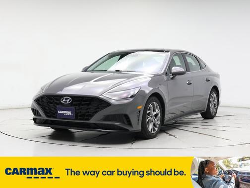 2022 Hyundai SONATA SEL