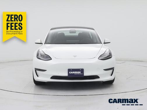 White 2022 Tesla Model 3