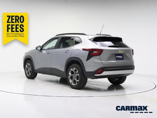 Gray 2025 Chevrolet Trax LT