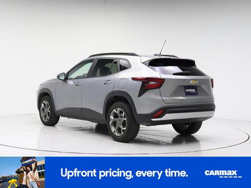 Gray 2025 Chevrolet Trax LT