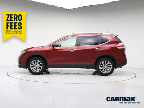 Red 2015 Nissan Rogue SL