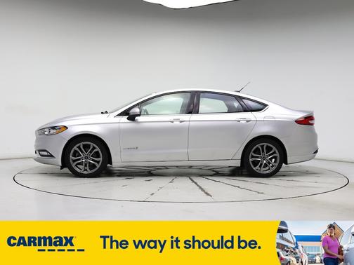 2017 Ford Fusion Hybrid SE