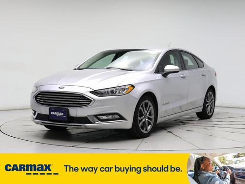 2017 Ford Fusion Hybrid SE