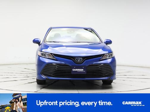 2020 Toyota Camry Hybrid LE