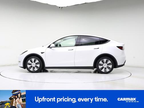 White 2023 Tesla Model Y