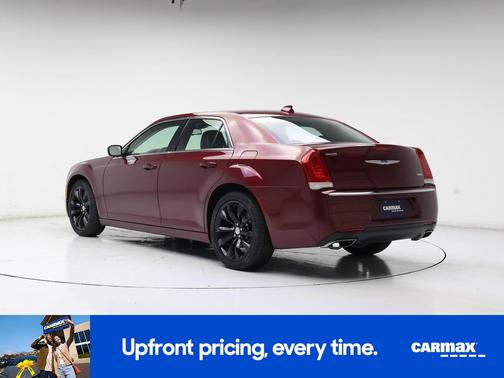 2018 Chrysler 300 Touring L