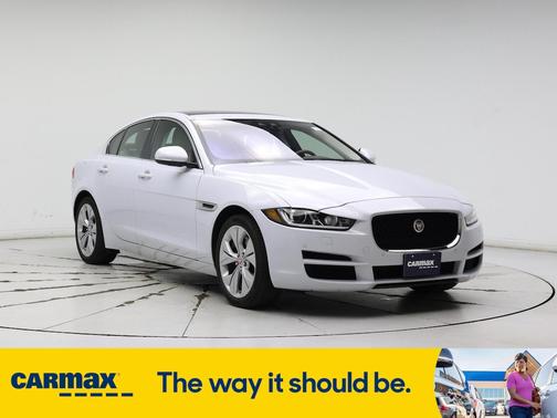 2018 Jaguar XE Prestige