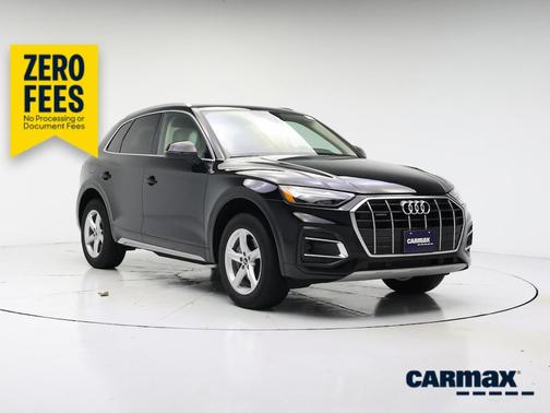 Black 2022 Audi Q5 Premium