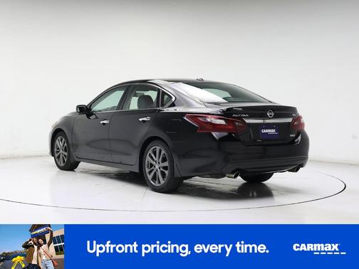 Black 2018 Nissan Altima SR