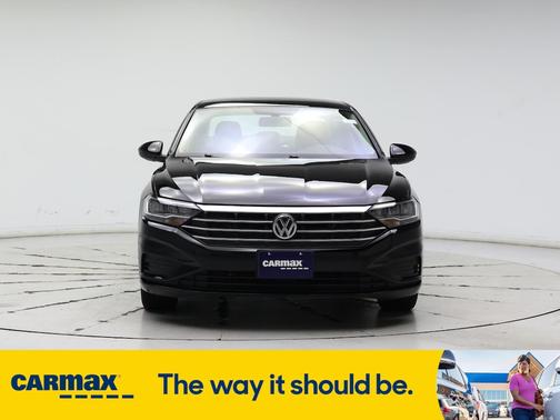 2019 Volkswagen Jetta R-Line