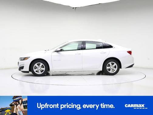 White 2024 Chevrolet Malibu 1LT