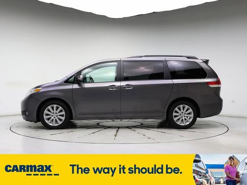 2013 Toyota Sienna XLE