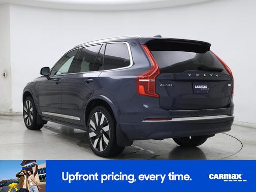 2024 Volvo XC90 Recharge Plug-In Hybrid T8 Plus Bright Theme