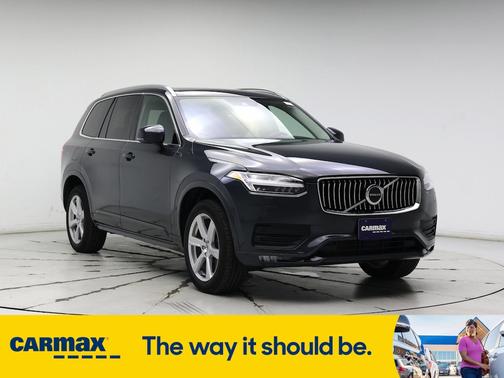 2021 Volvo XC90 T5 Momentum