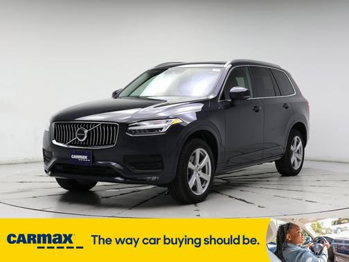 2021 Volvo XC90 T5 Momentum